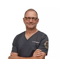 Dr. Marcus Engelschalk